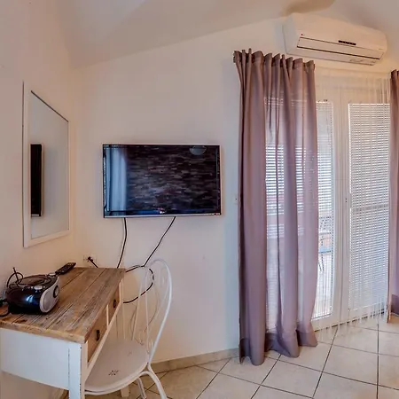 Rosemarie * וודיצה