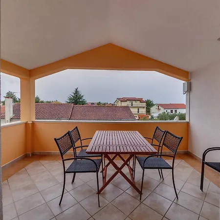 Appartement Rosemarie Vodice