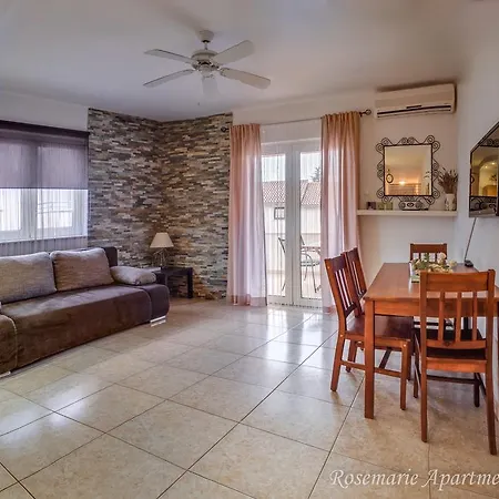 Appartement Rosemarie Vodice