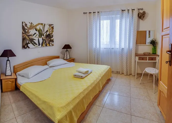 Rosemarie Lejlighed Vodice