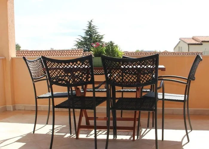 Rosemarie Lejlighed *